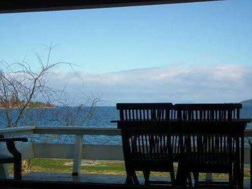 Oasis Beach Motel Taupo Exterior photo